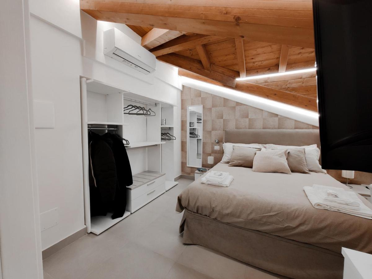 Interno7 Rooms Кастеламаре ди Стабия Екстериор снимка