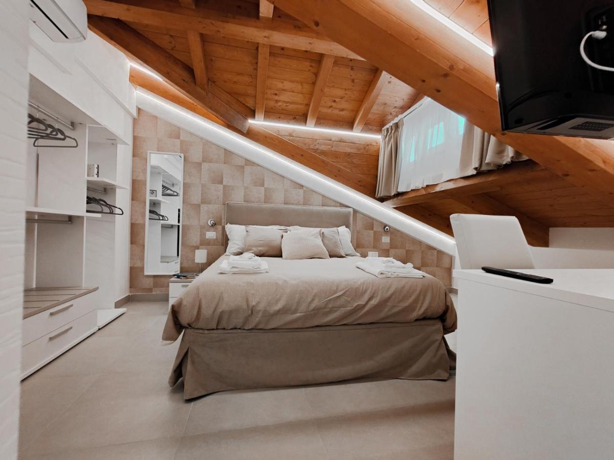 Interno7 Rooms Кастеламаре ди Стабия Екстериор снимка