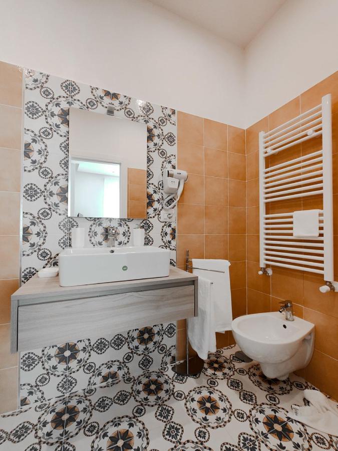 Interno7 Rooms Кастеламаре ди Стабия Екстериор снимка