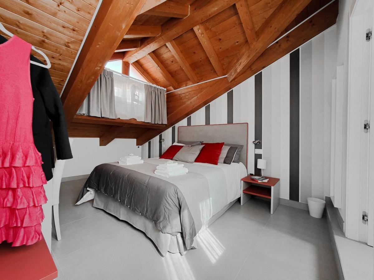 Interno7 Rooms Кастеламаре ди Стабия Екстериор снимка